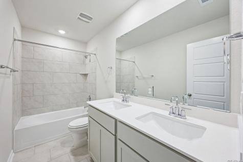 1305 Lydian Broom San Antonio TX 78245