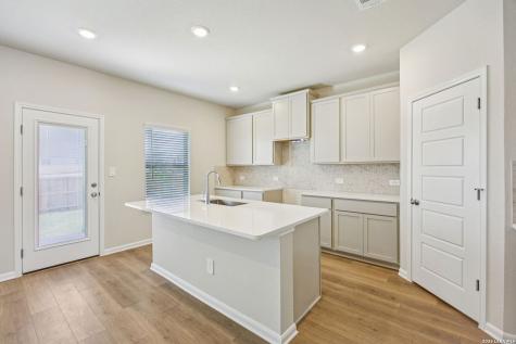 1305 Lydian Broom San Antonio TX 78245
