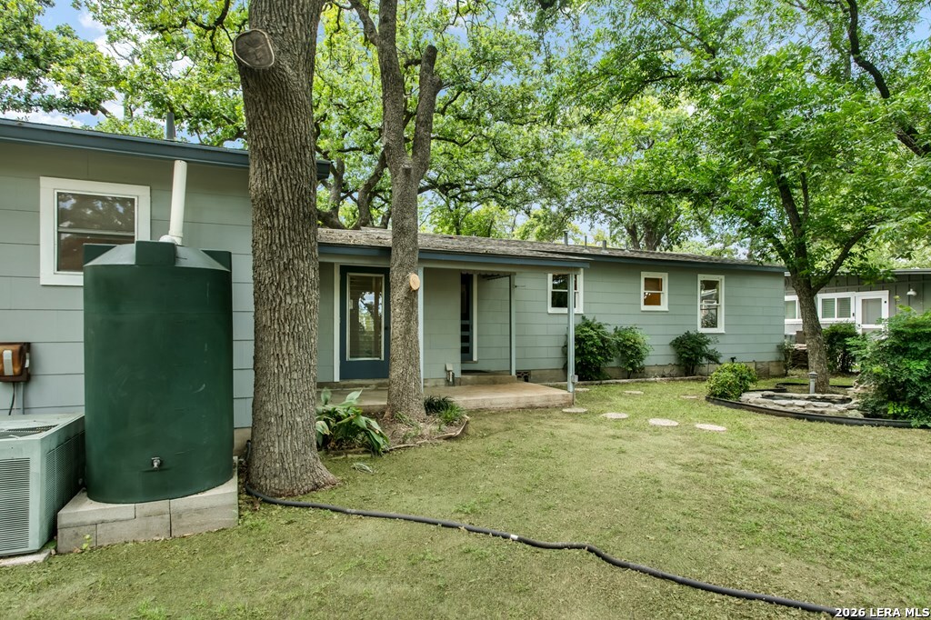 109 And 111 Beverly Drive Fredericksburg TX 78624