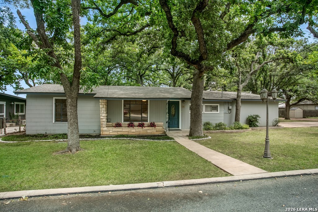 109 And 111 Beverly Drive Fredericksburg TX 78624