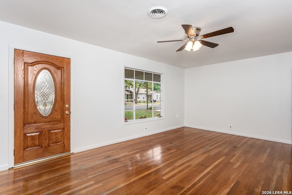 109 And 111 Beverly Drive Fredericksburg TX 78624
