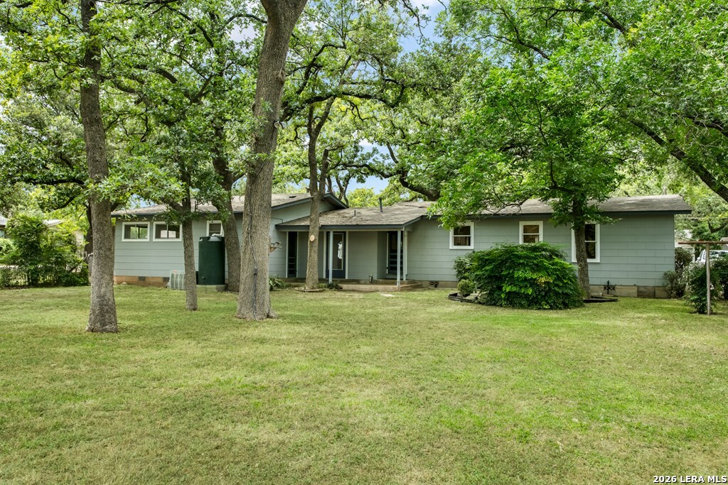 109 And 111 Beverly Drive Fredericksburg TX 78624