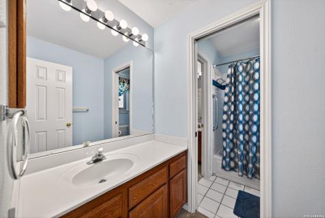 18031 Cerca Rojo San Antonio TX 78259