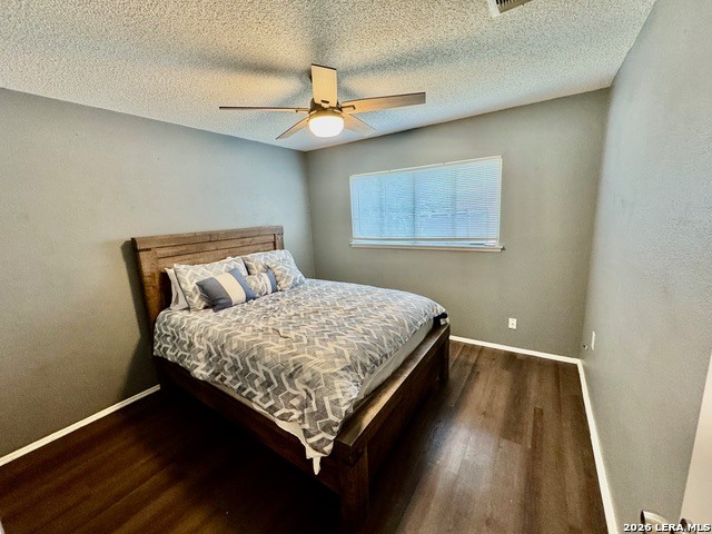 8006 Harper Valley Live Oak TX 78233