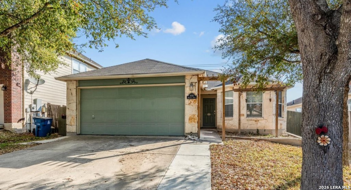 4108 Whisper Point Schertz TX 78108
