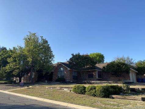1700 Mountain Laurel Kerrville TX 78028