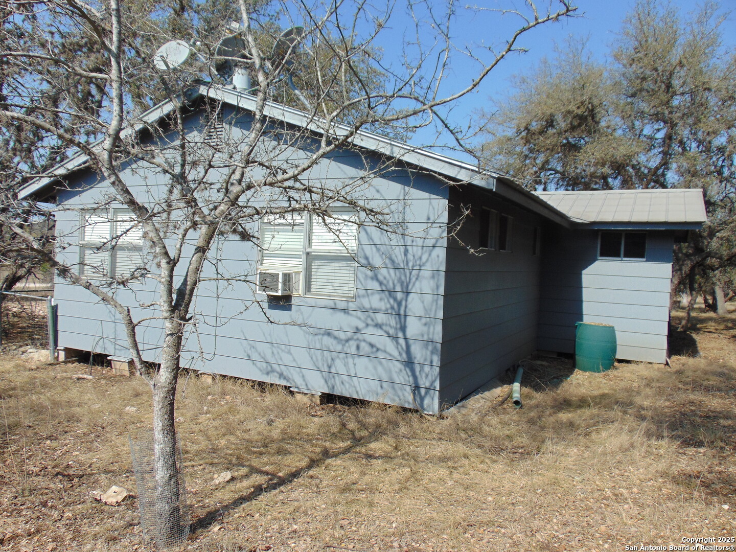 477 Squirrel Bend Uvalde TX 78801