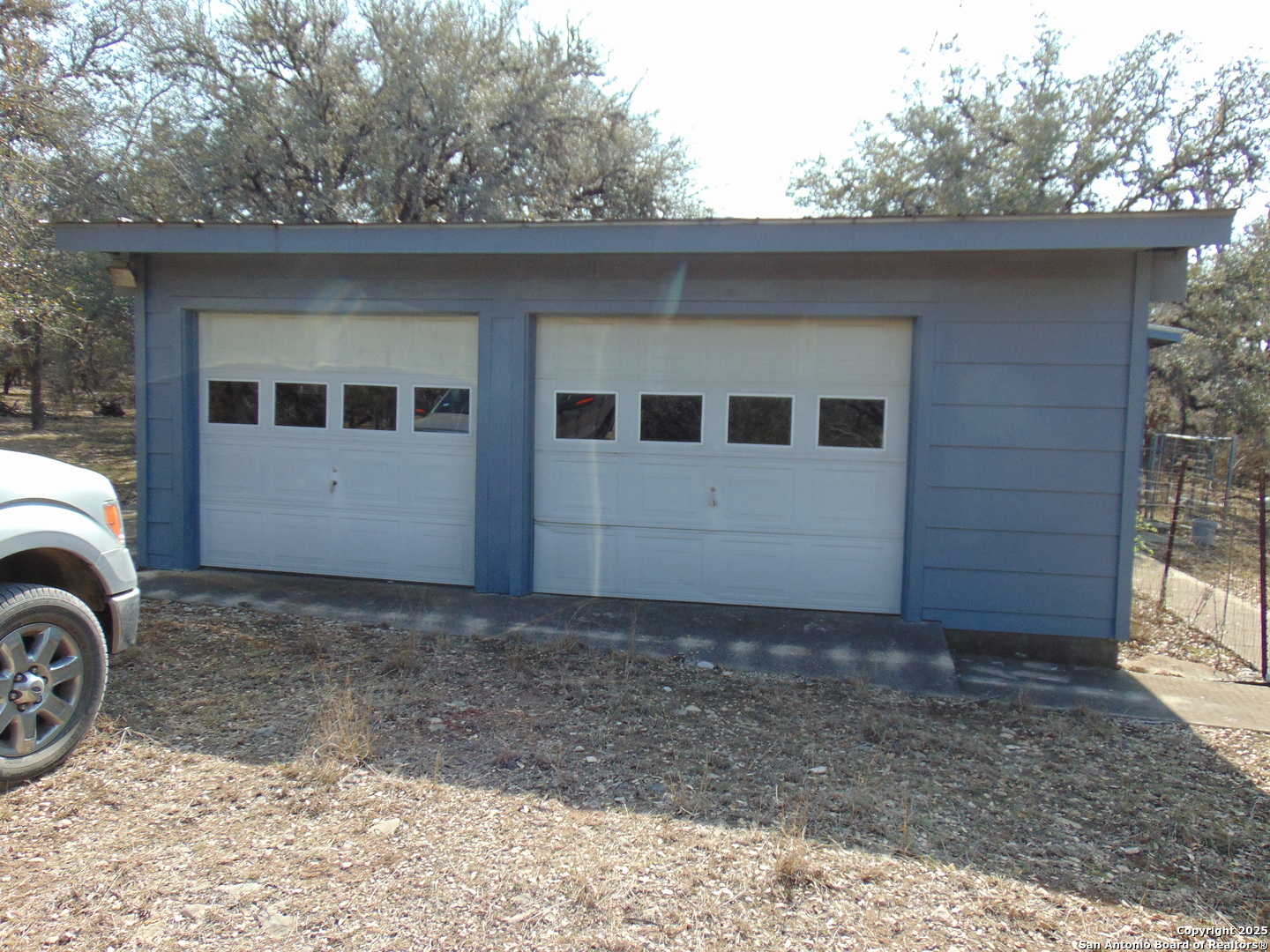 477 Squirrel Bend Uvalde TX 78801