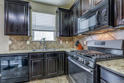 10743 Gazelle Cliff San Antonio TX 78245