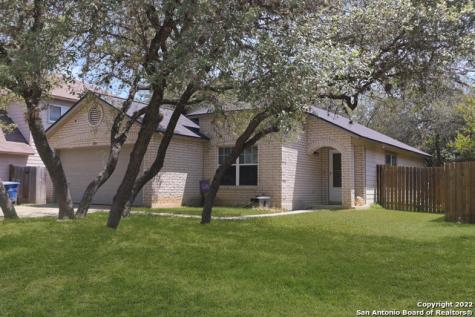 824 Clover Creek San Antonio TX 78245