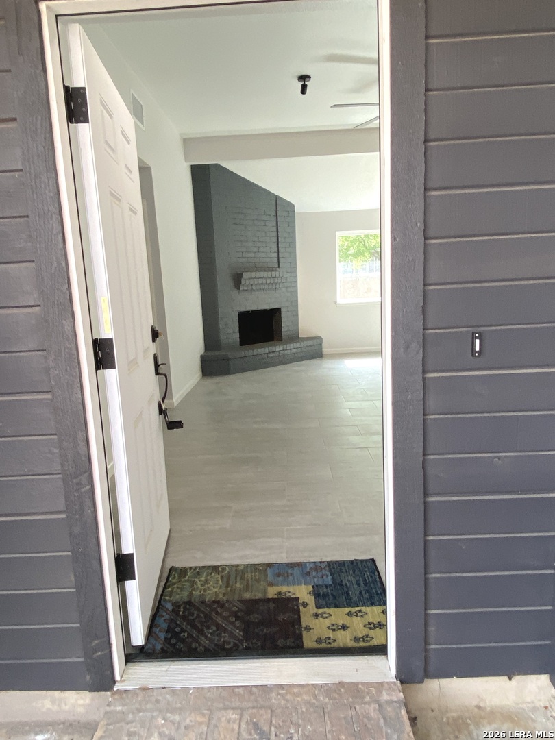 11009 Forest Crown Live Oak TX 78233