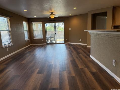 11006 Colt Isle San Antonio TX 78254
