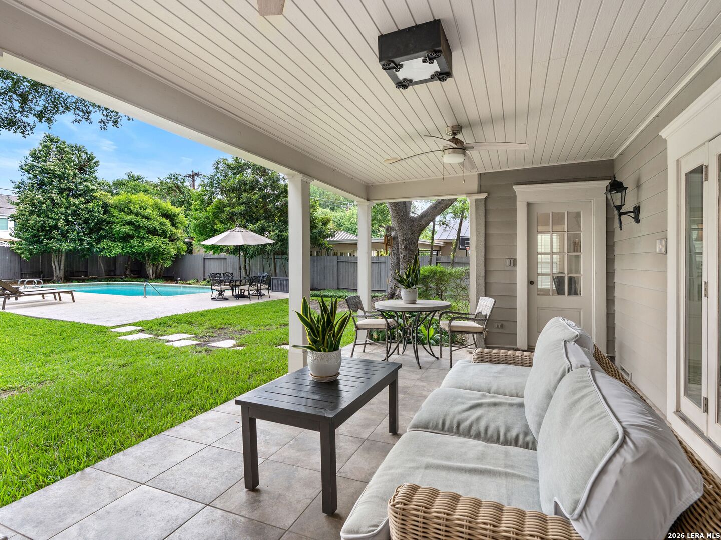 401 Ridgemont Avenue Terrell Hills TX 78209