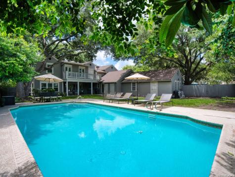 401 Ridgemont Avenue Terrell Hills TX 78209