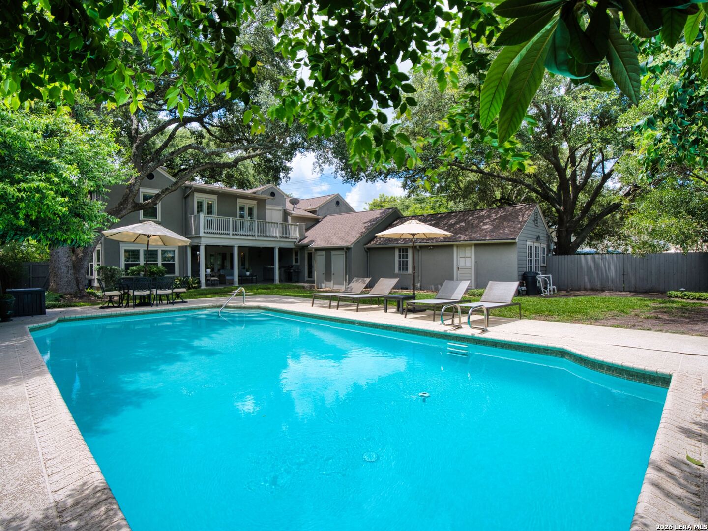 401 Ridgemont Avenue Terrell Hills TX 78209