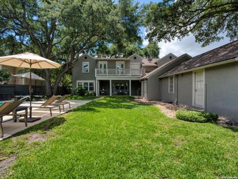 401 Ridgemont Avenue Terrell Hills TX 78209