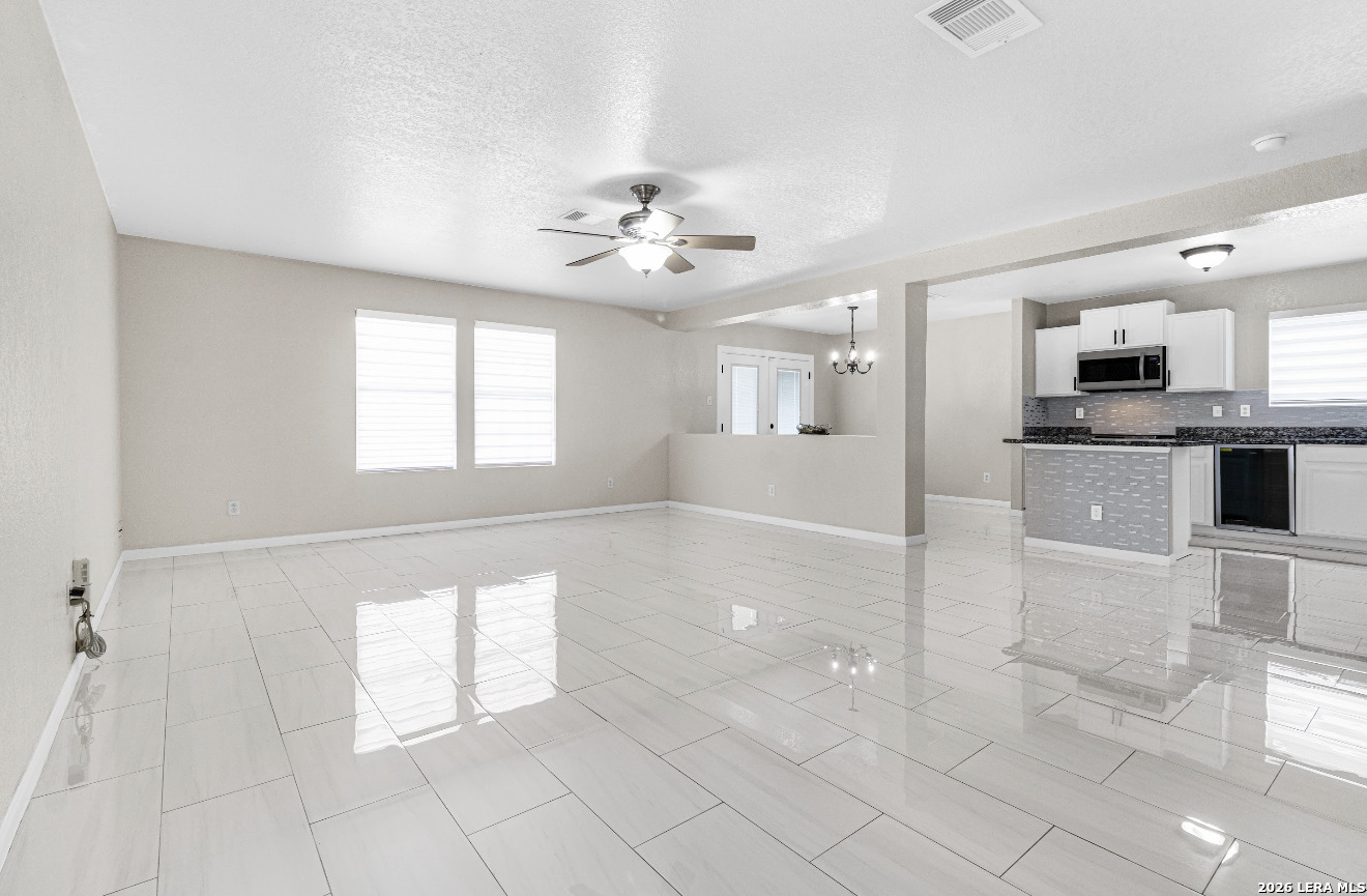 9834 Barhill Bay San Antonio TX 78245