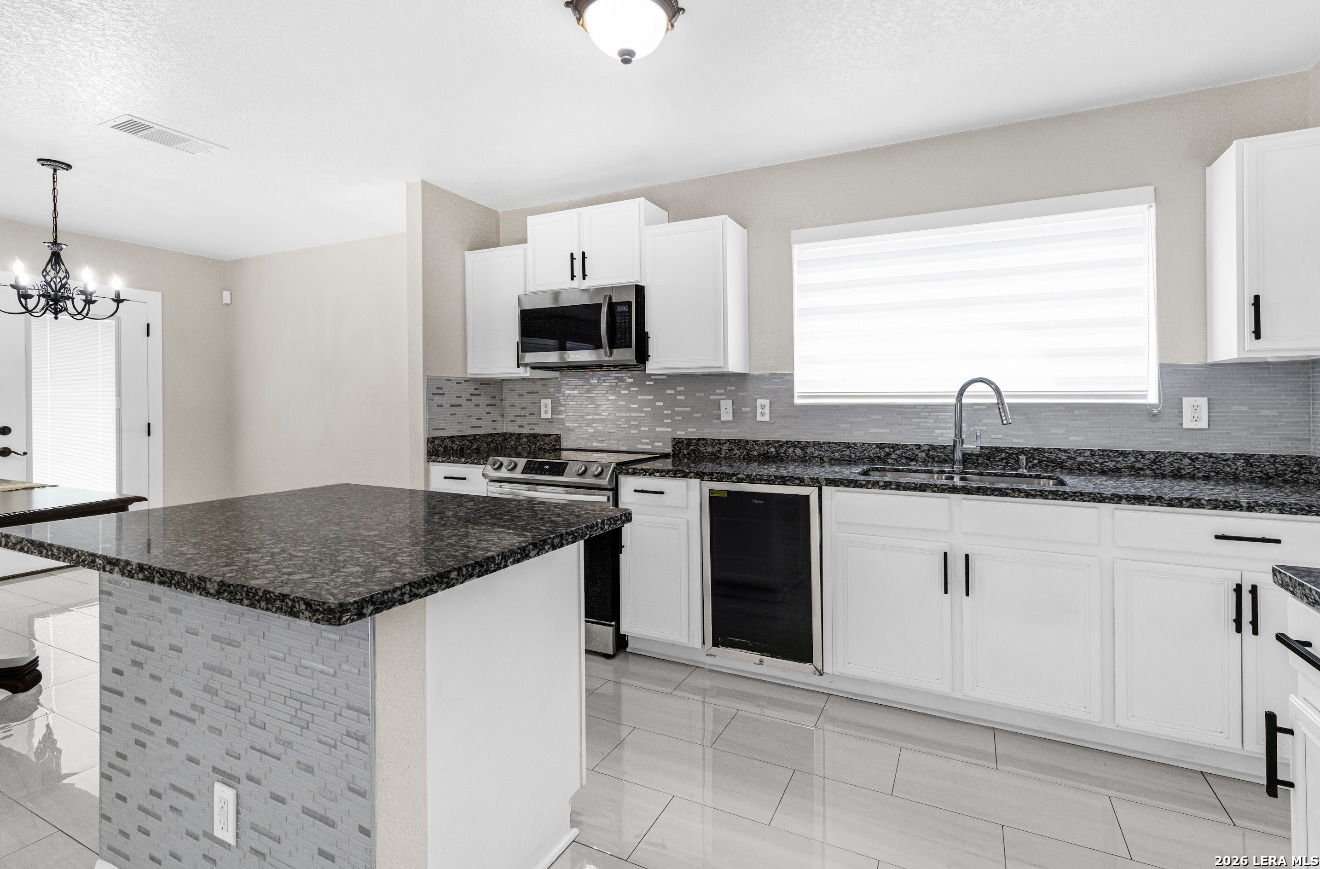 9834 Barhill Bay San Antonio TX 78245