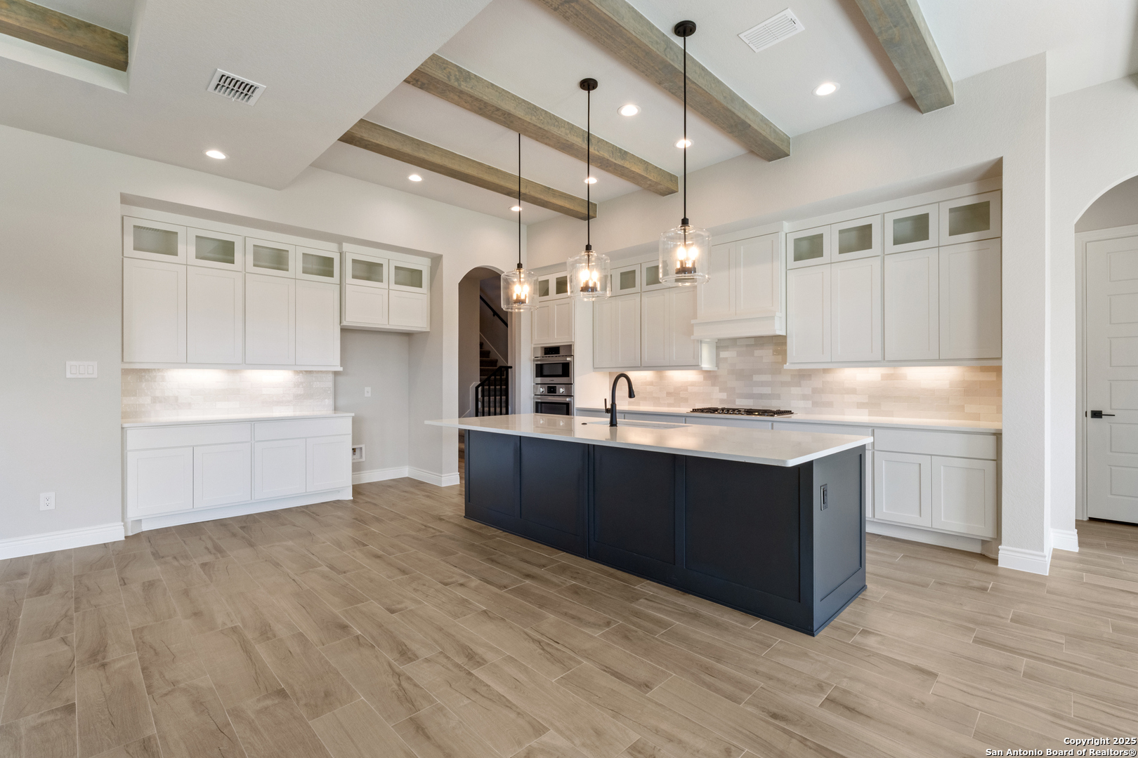 278 Allen Avenue Castroville TX 78009