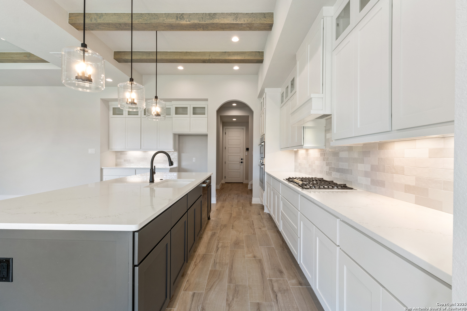 278 Allen Avenue Castroville TX 78009