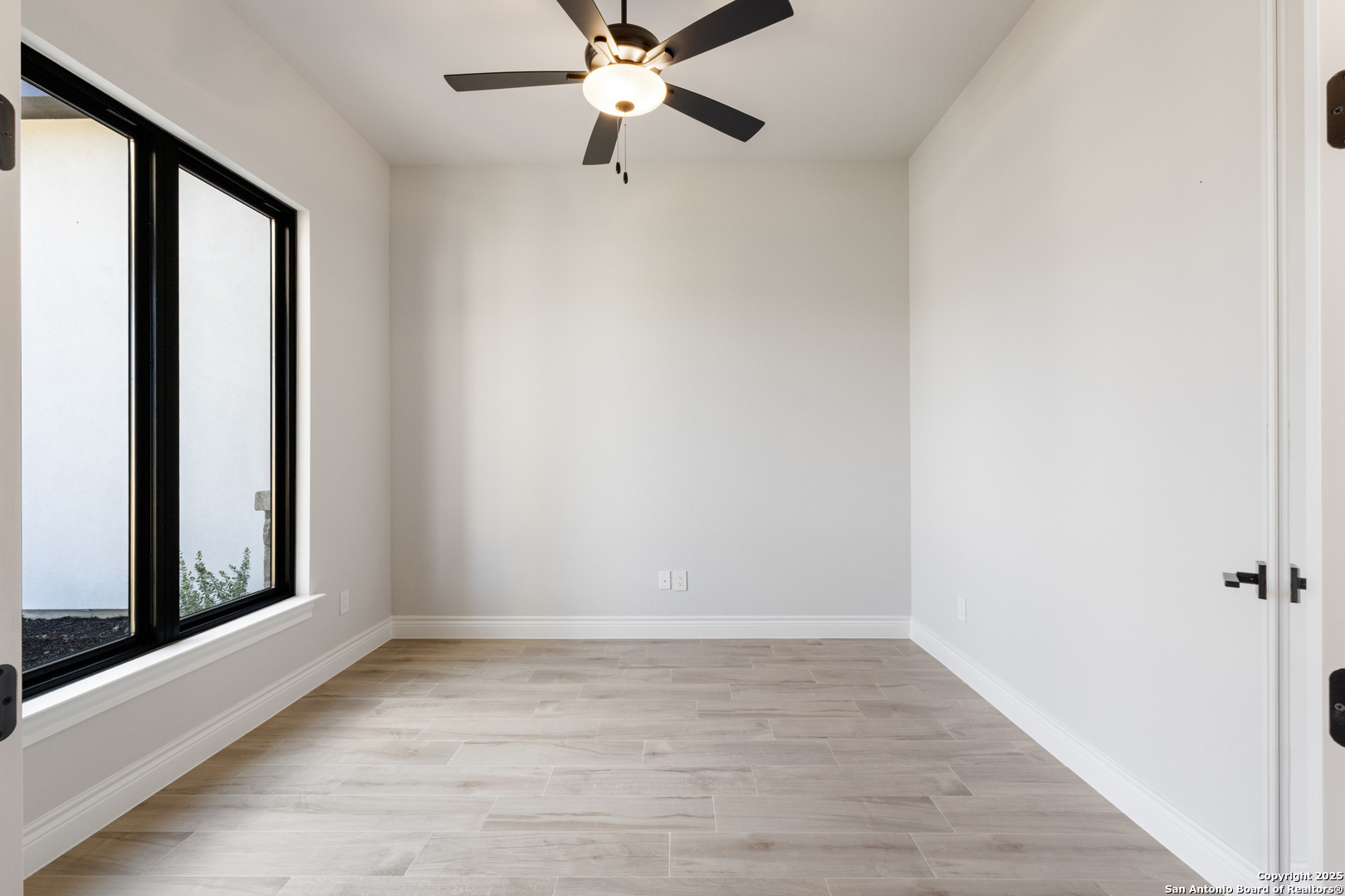 278 Allen Avenue Castroville TX 78009