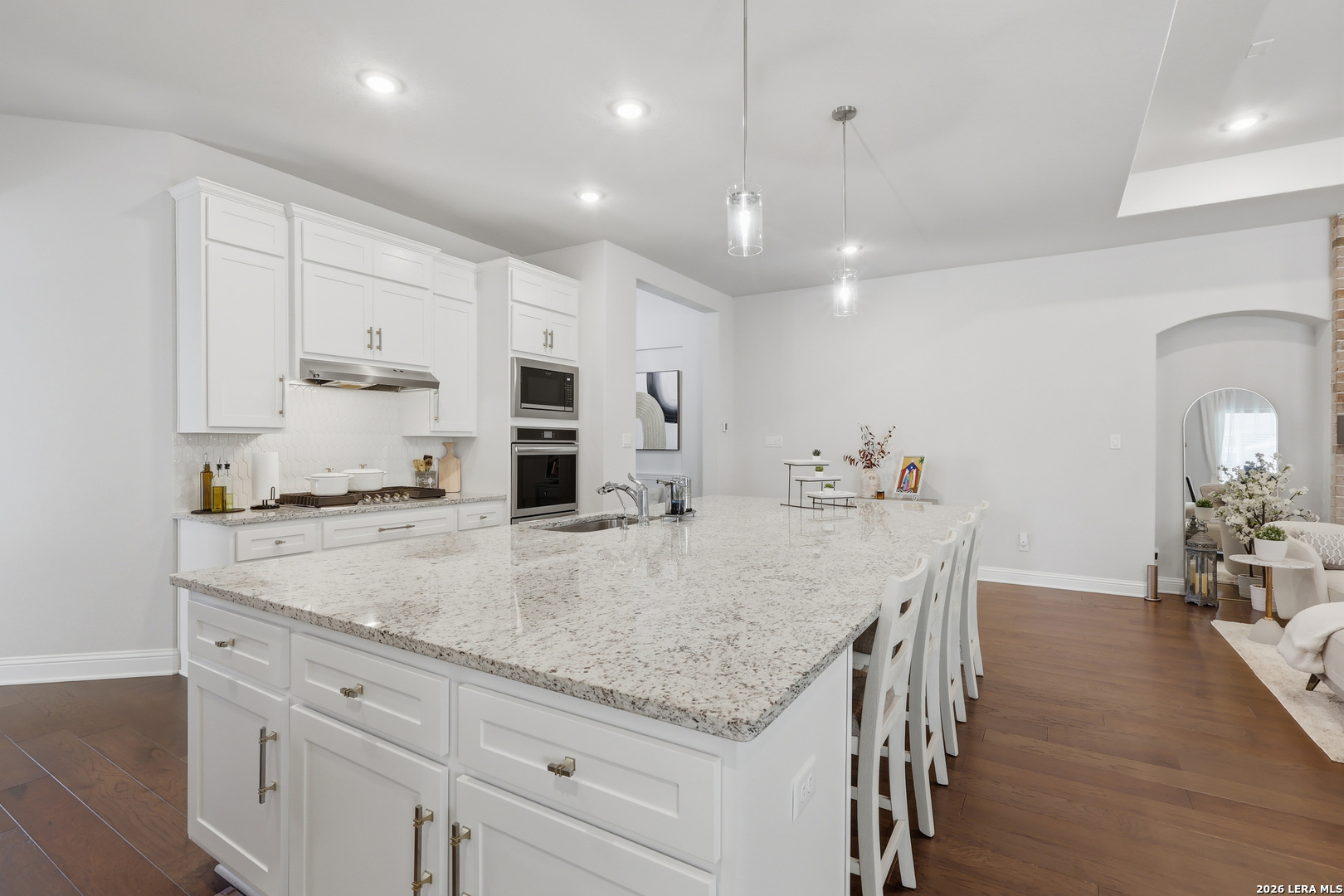 499 Poe Castroville TX 78009