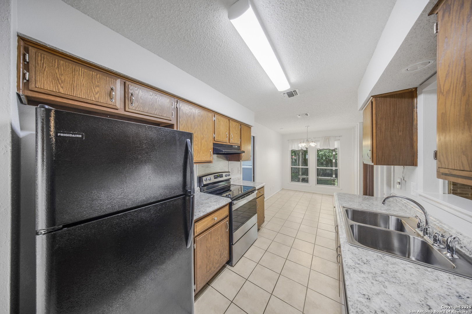 9218 Woodheather San Antonio TX 78254