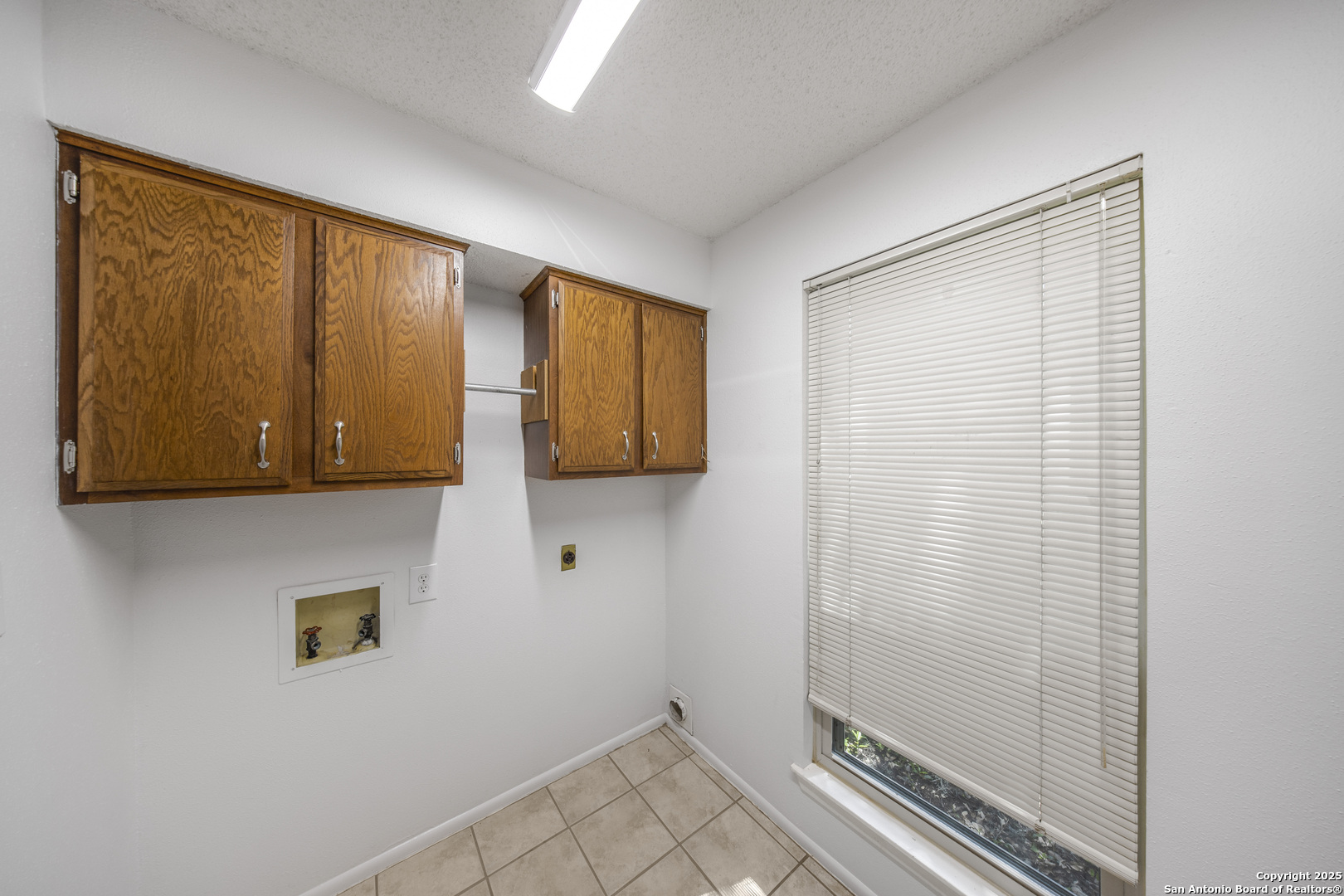 9218 Woodheather San Antonio TX 78254
