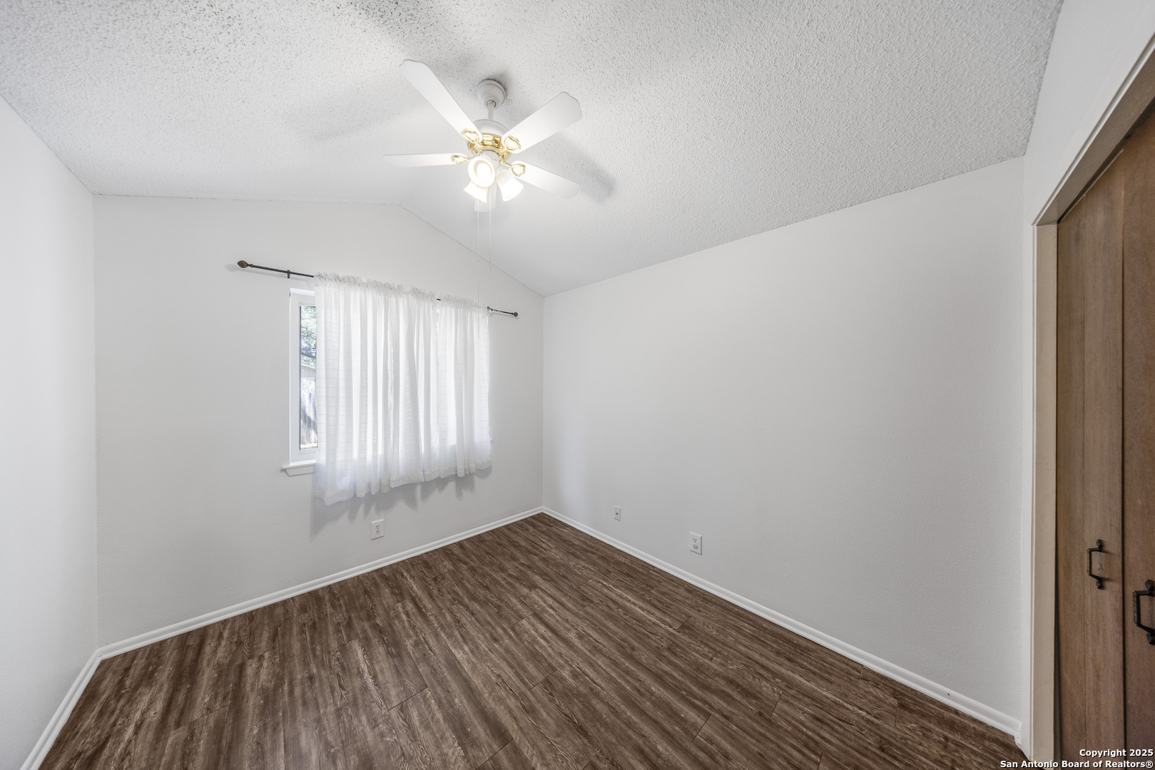 9218 Woodheather San Antonio TX 78254