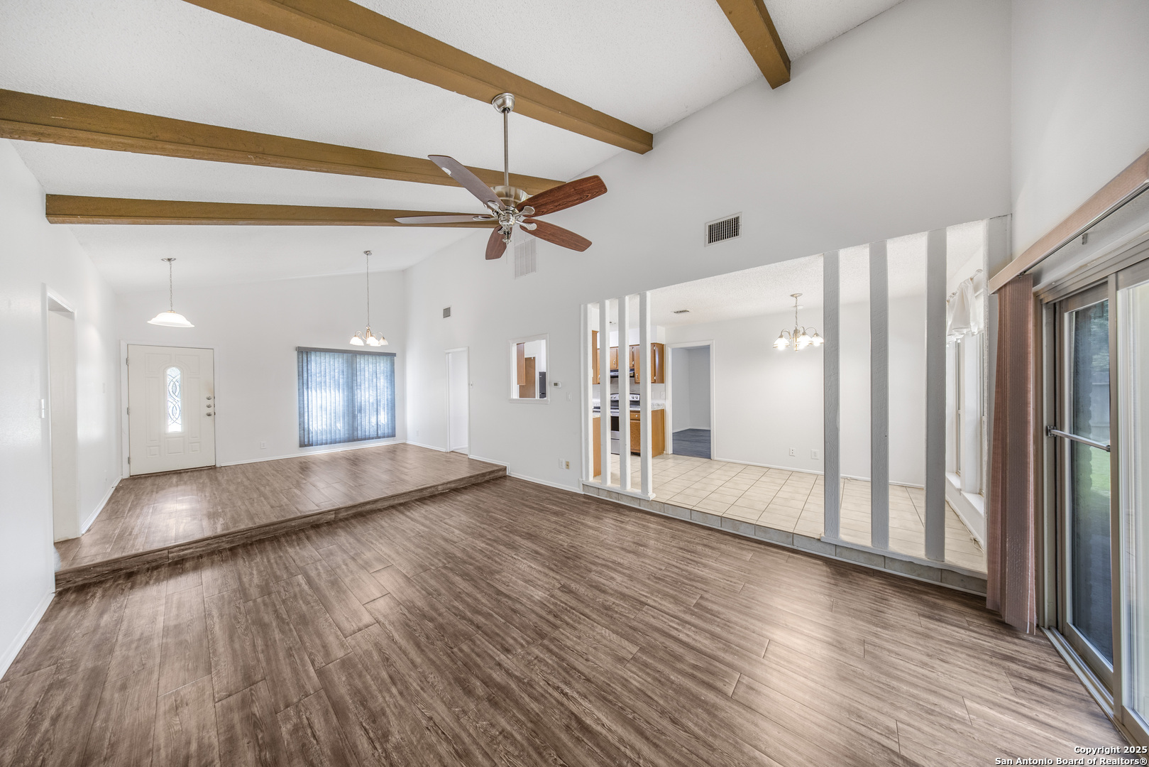 9218 Woodheather San Antonio TX 78254