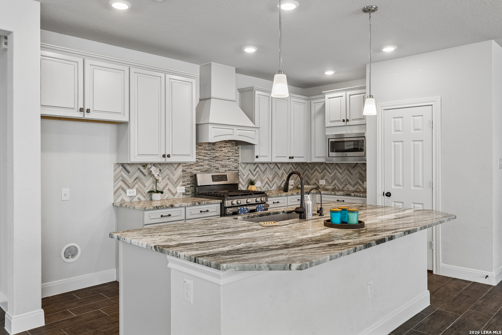 10833 Bango Farms San Antonio TX 78254