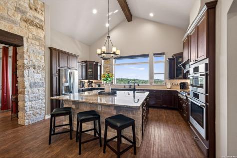 25011 Caliza Boerne TX 78006