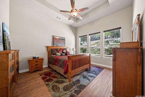 25011 Caliza Boerne TX 78006