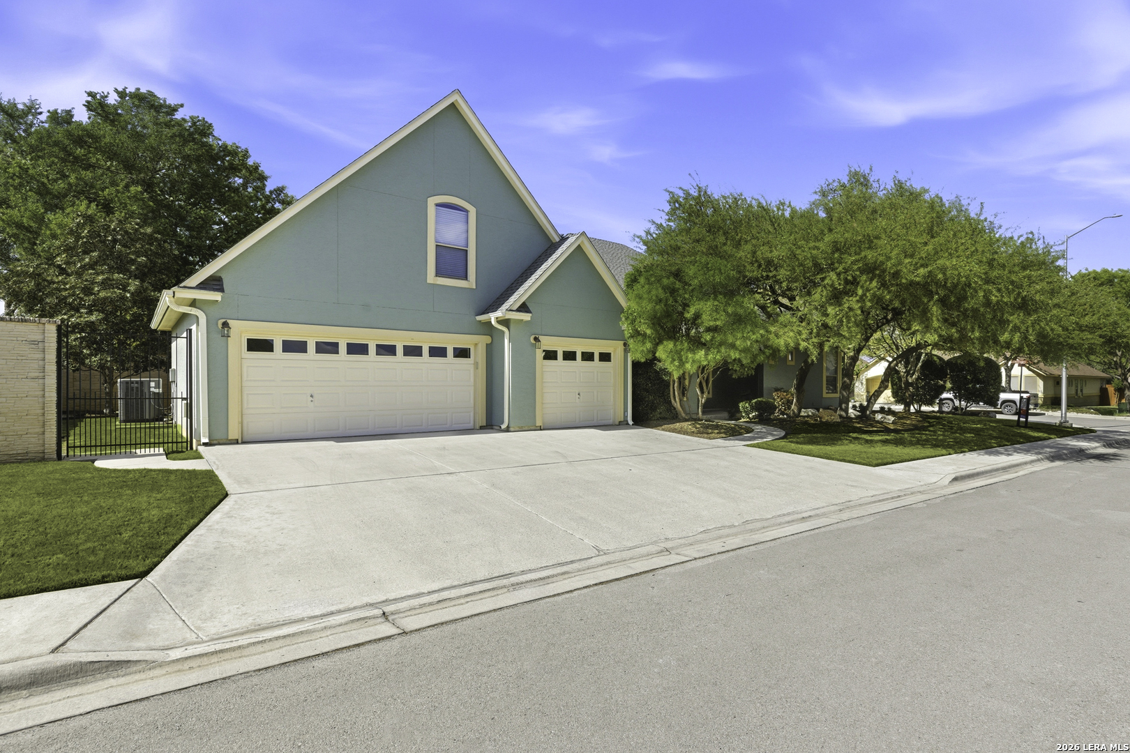 2607 Foresthaven New Braunfels TX 78132