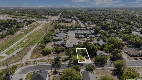 318 41st San Antonio TX 78237