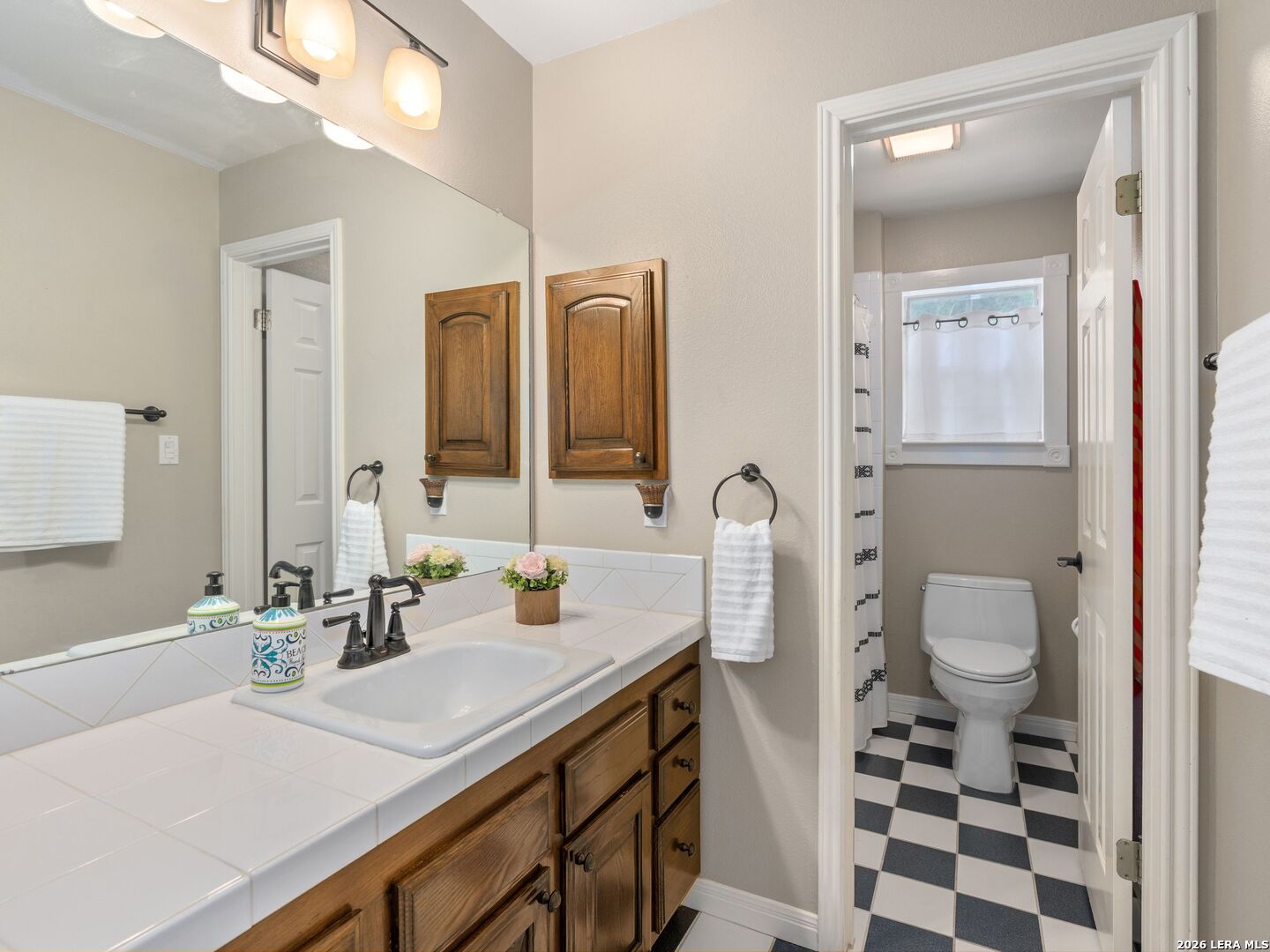 230 W Hosack Street Boerne TX 78006
