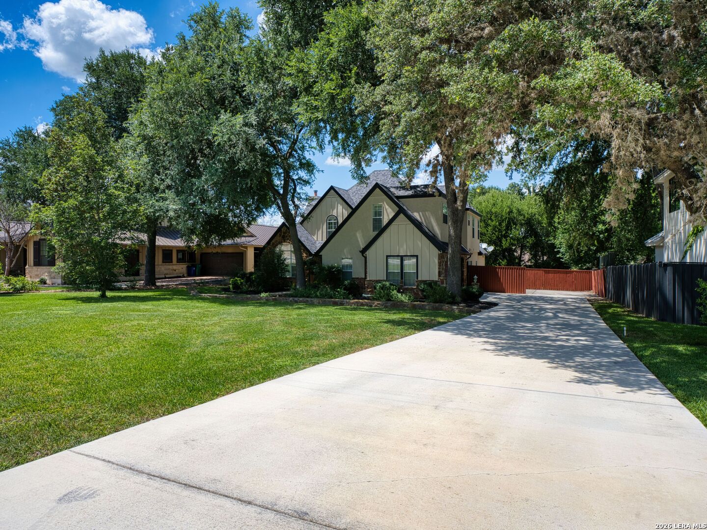 230 W Hosack Street Boerne TX 78006