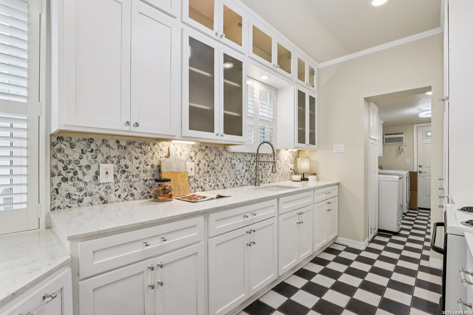1331 W Rosewood Avenue San Antonio TX 78201