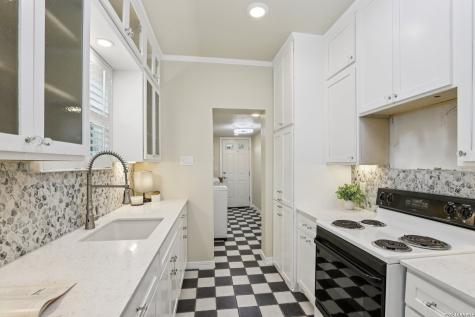 1331 W Rosewood Avenue San Antonio TX 78201