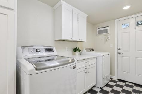 1331 W Rosewood Avenue San Antonio TX 78201