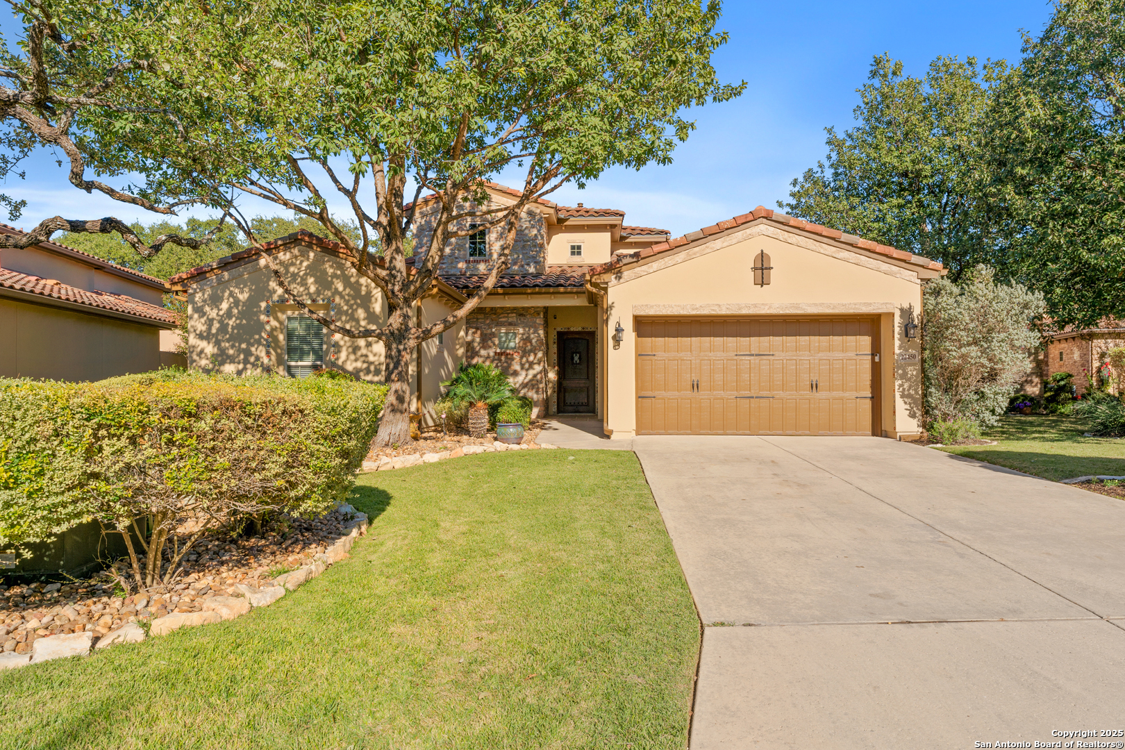 22450 Viajes San Antonio TX 78261
