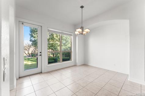 22450 Viajes San Antonio TX 78261