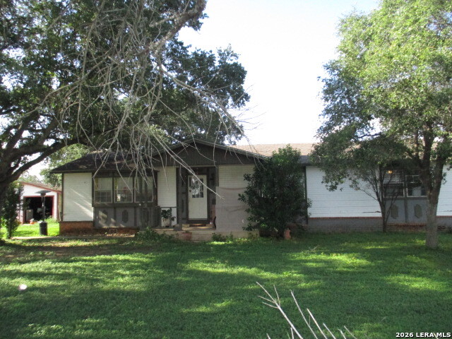 11939 Loop 107 Adkins TX 78101