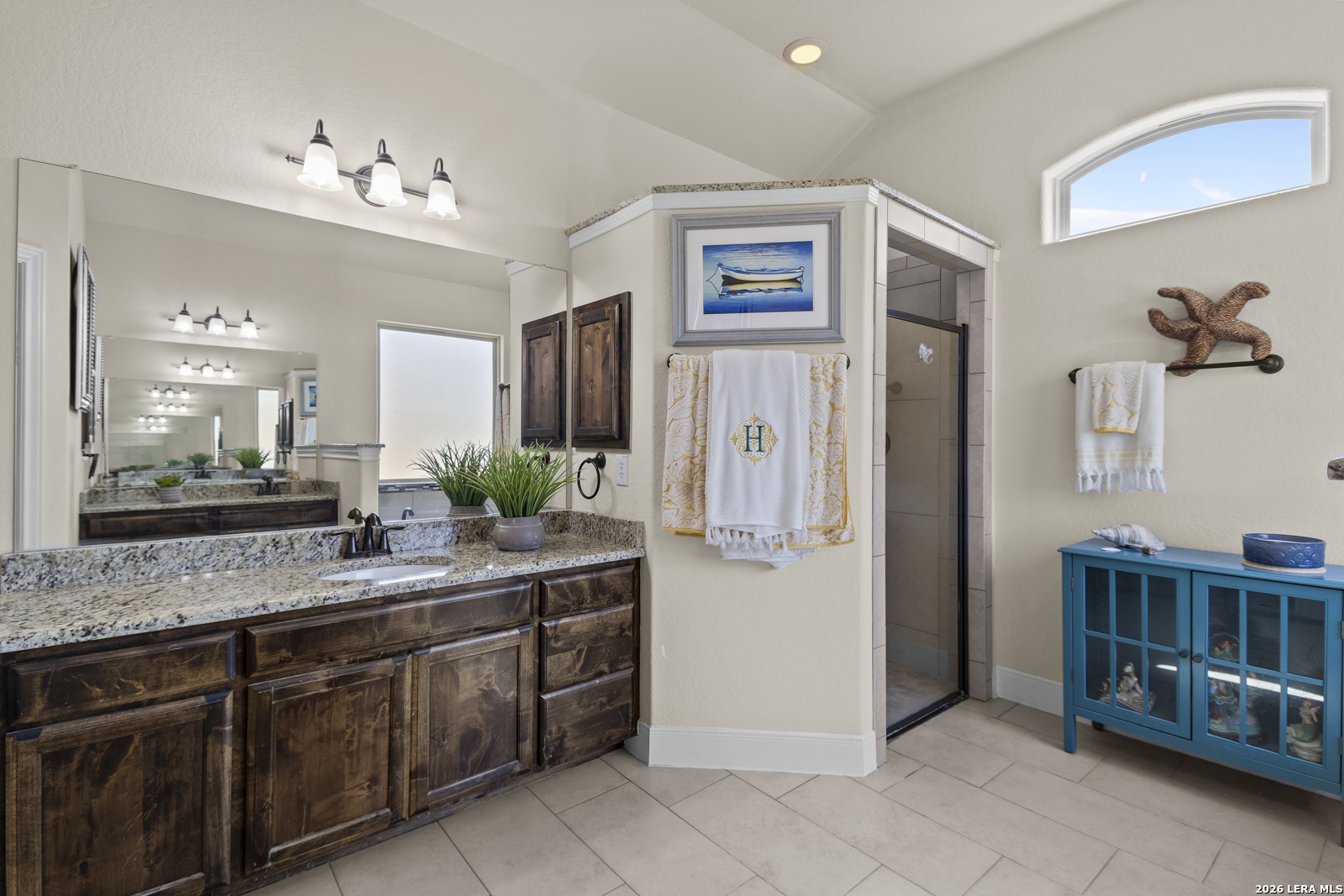 109 Colibro Creek La Vernia TX 78121