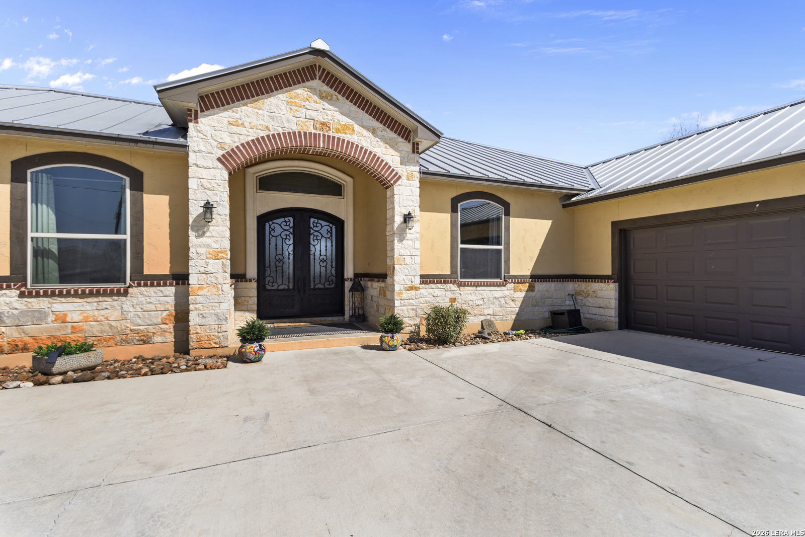 109 Colibro Creek La Vernia TX 78121