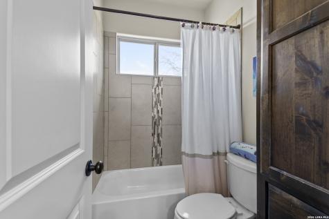 109 Colibro Creek La Vernia TX 78121