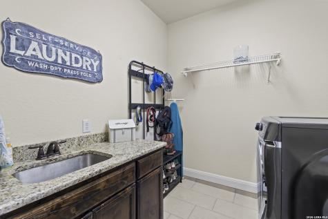 109 Colibro Creek La Vernia TX 78121