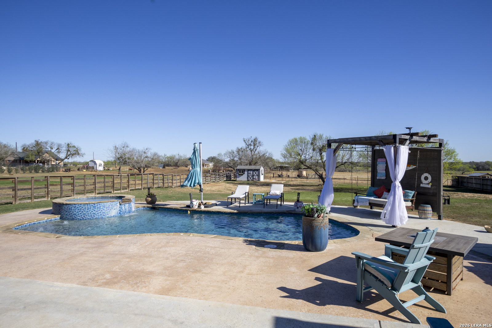 109 Colibro Creek La Vernia TX 78121