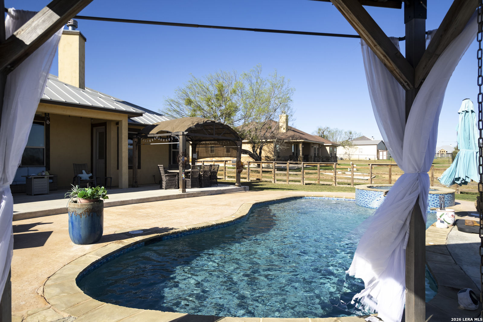 109 Colibro Creek La Vernia TX 78121