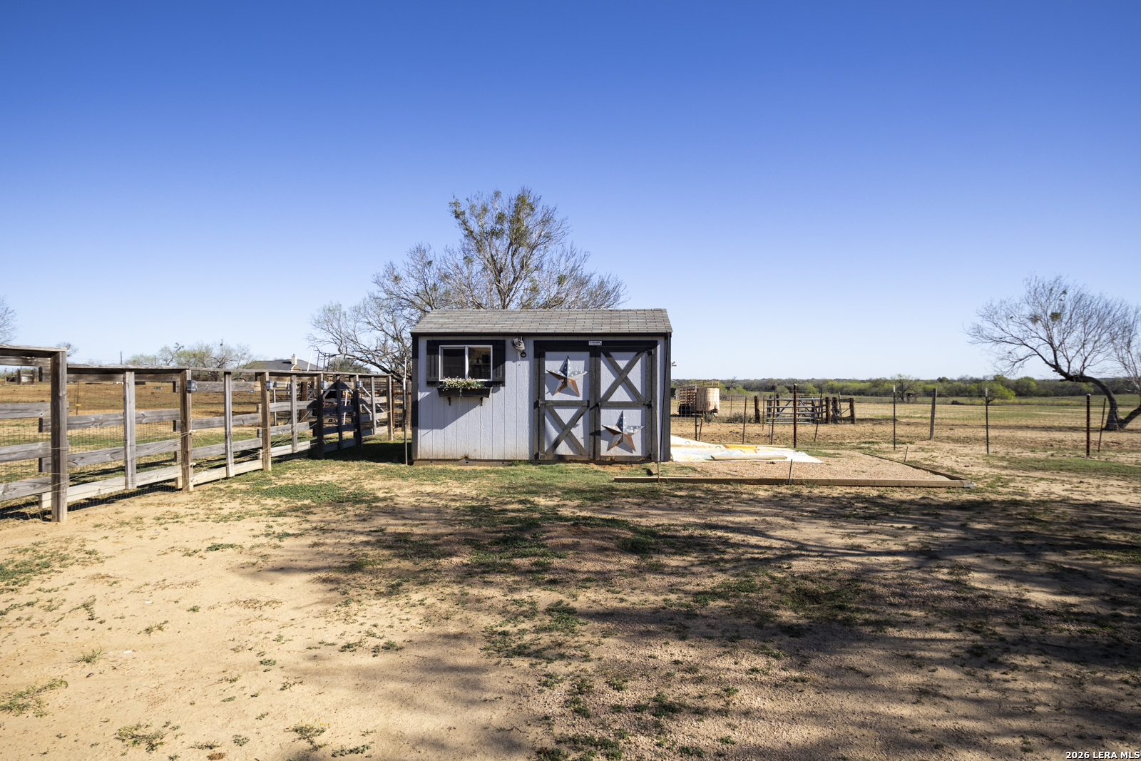 109 Colibro Creek La Vernia TX 78121